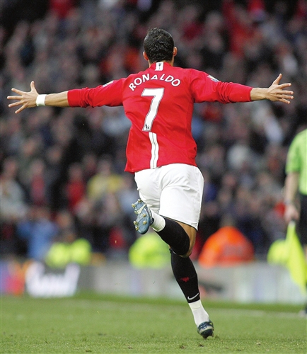 俱乐部与球 俱乐部与球